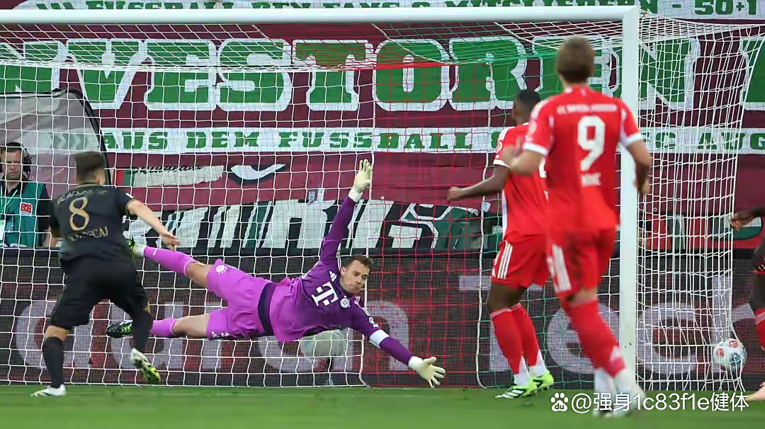 奥格斯堡球员表现抢眼，力保不败