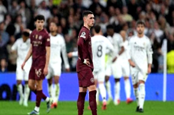 皇马主场不敌曼城，欧冠1/8决赛惨遭淘汰