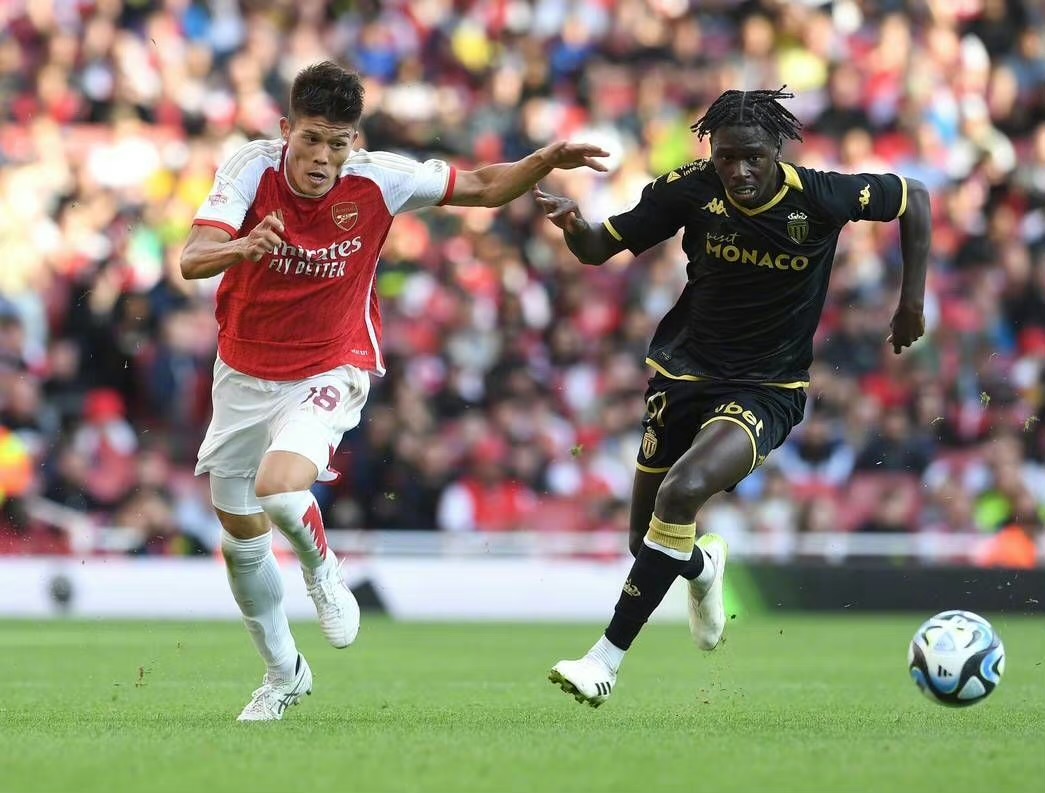 阿联酋球队出其不意逆袭，欧洲超级杯震撼开战