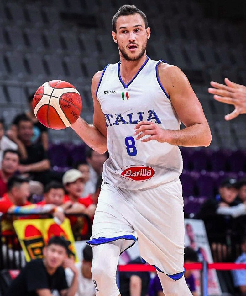 关于土耳其男篮血洗菲律宾男篮，加里纳利三分雨点燃全场的信息