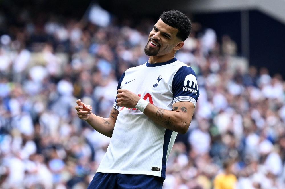 热刺三球大胜布莱顿，战胜不败怪胎