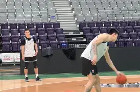 投篮精准，锋芒毕露摘星之梦